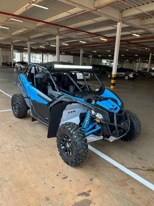 CAN-AM MAVERICK X3 XRS TURBO R CAN-AM MAVERICK X3 XRS TURBO R